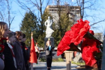 Как в Мстиславле почтили память жертв Хатынской трагедии